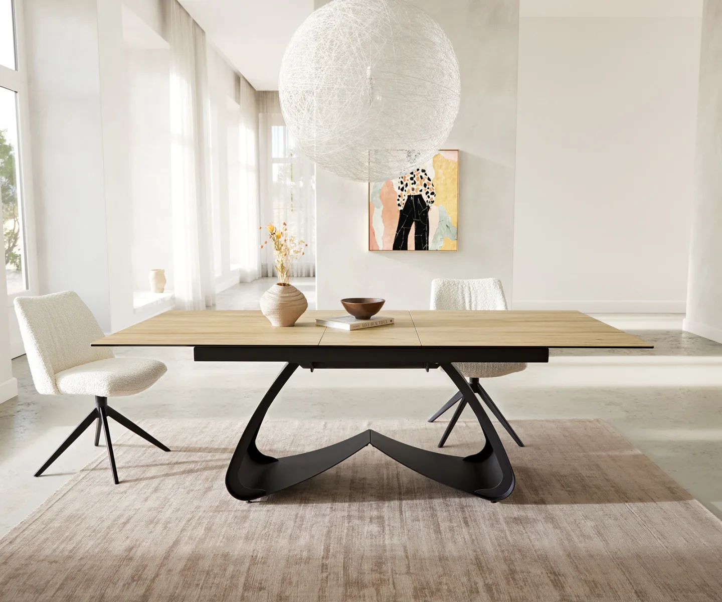 Esstisch Edge 180-220x100 Keramik Laminam® Sabbia Eichefarbig W-Gestell Schwarz ausziehbar