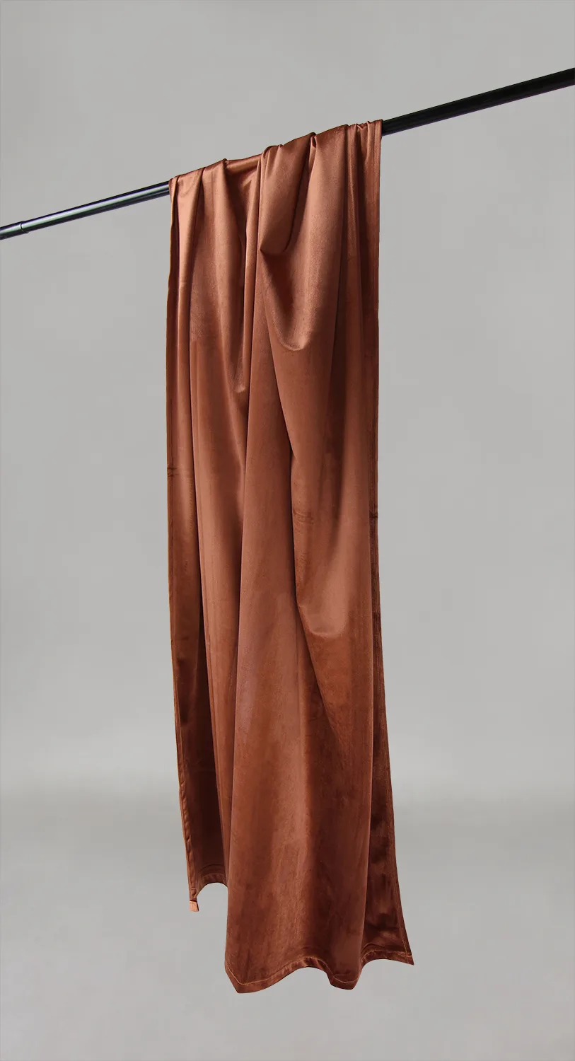 Gardiner - Fløyelsgardiner Marlyn (brun) (Størrelse: 130 x 250 cm)
