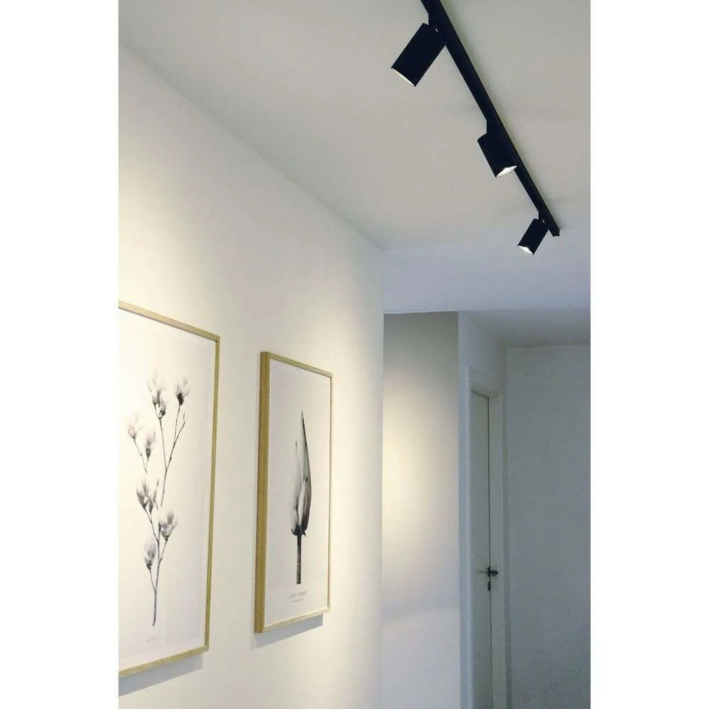 Designline Tube LED-Schienenspot weiß 2.700 K - Antidark - Wohnzimmer - Metall