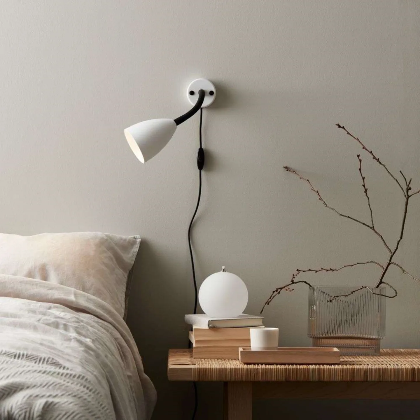 Trotsig Wandleuchte Matt White - Belid - Glas