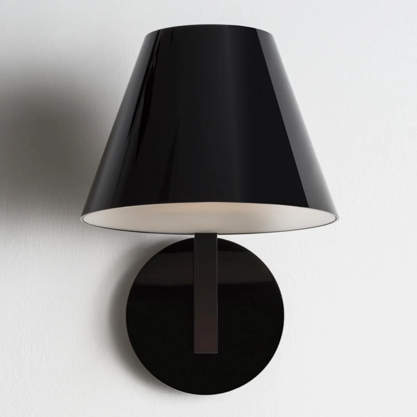 La Petite Wandleuchte Schwarz - Artemide - Wohnzimmer - Design - Metall - Mehrflammig