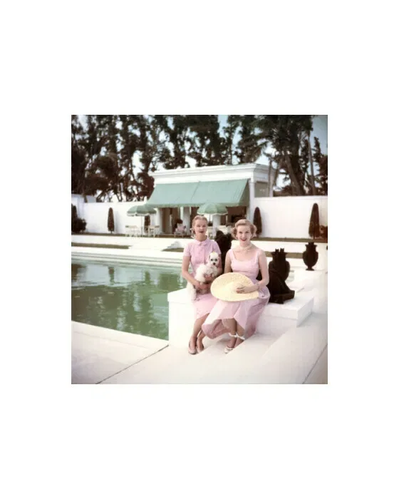 Socialites