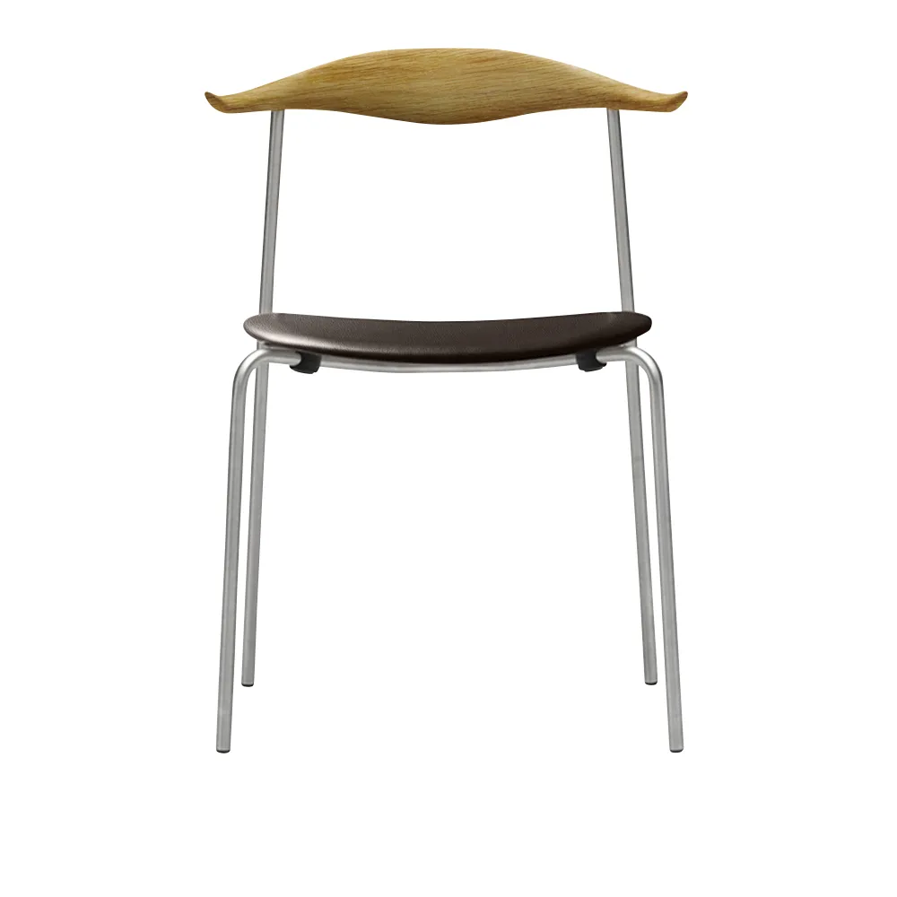 Carl Hansen - CH88P - Klädd sits, Oljad Ek, Lädergrupp B Thor - 306, Ben i Rostfritt stål - Matstolar - Hans J. Wegner - Brun - Metall/Trä