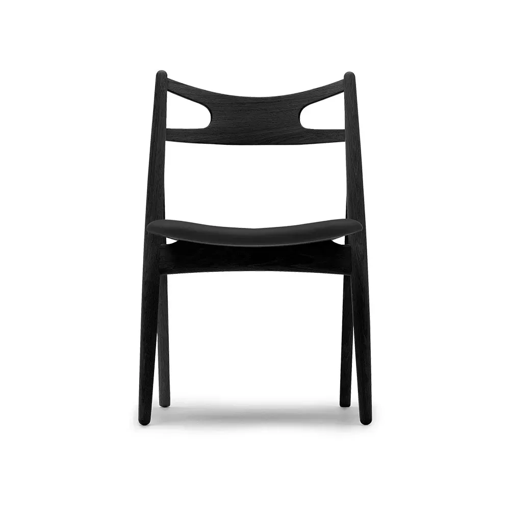 Carl Hansen & Søn CH29P Sawbuch chair lädersits Thor 301-svart-svart