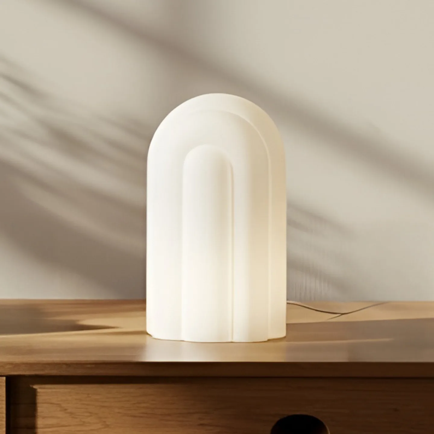 Lunja LED-Tischleuchte, 30 cm, weiß, CCT, Glas - Lucande - Wohnzimmer - Modern - Einflammig