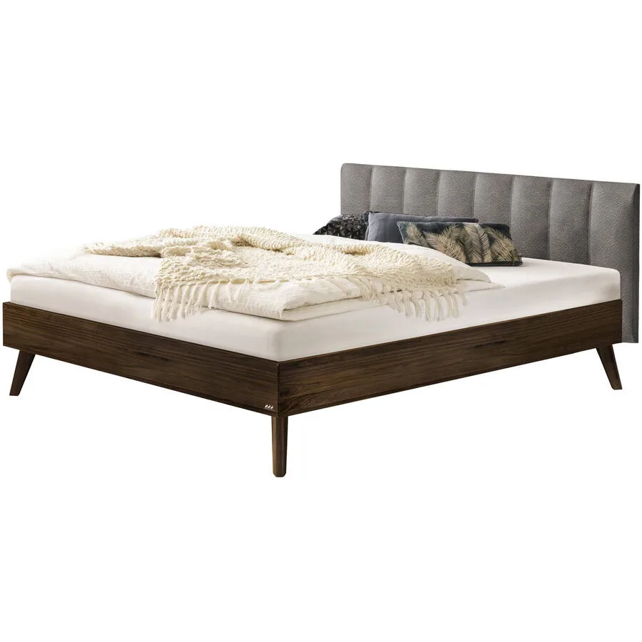 Hasena Bett Sassari Braun Holz 140 x 200 cm - Farbe: Nussbaum