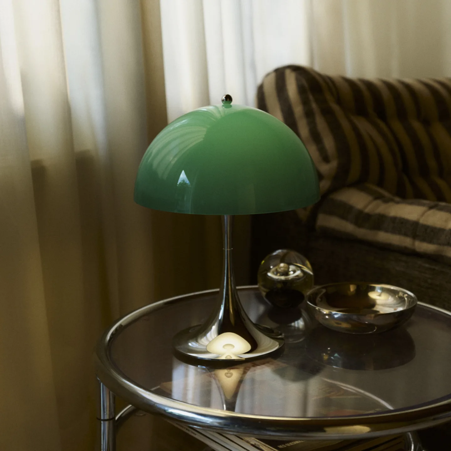 Panthella 250 Portable Original, opalgrøn - Louis Poulsen - Terrasse - Design - Plastik - Rund