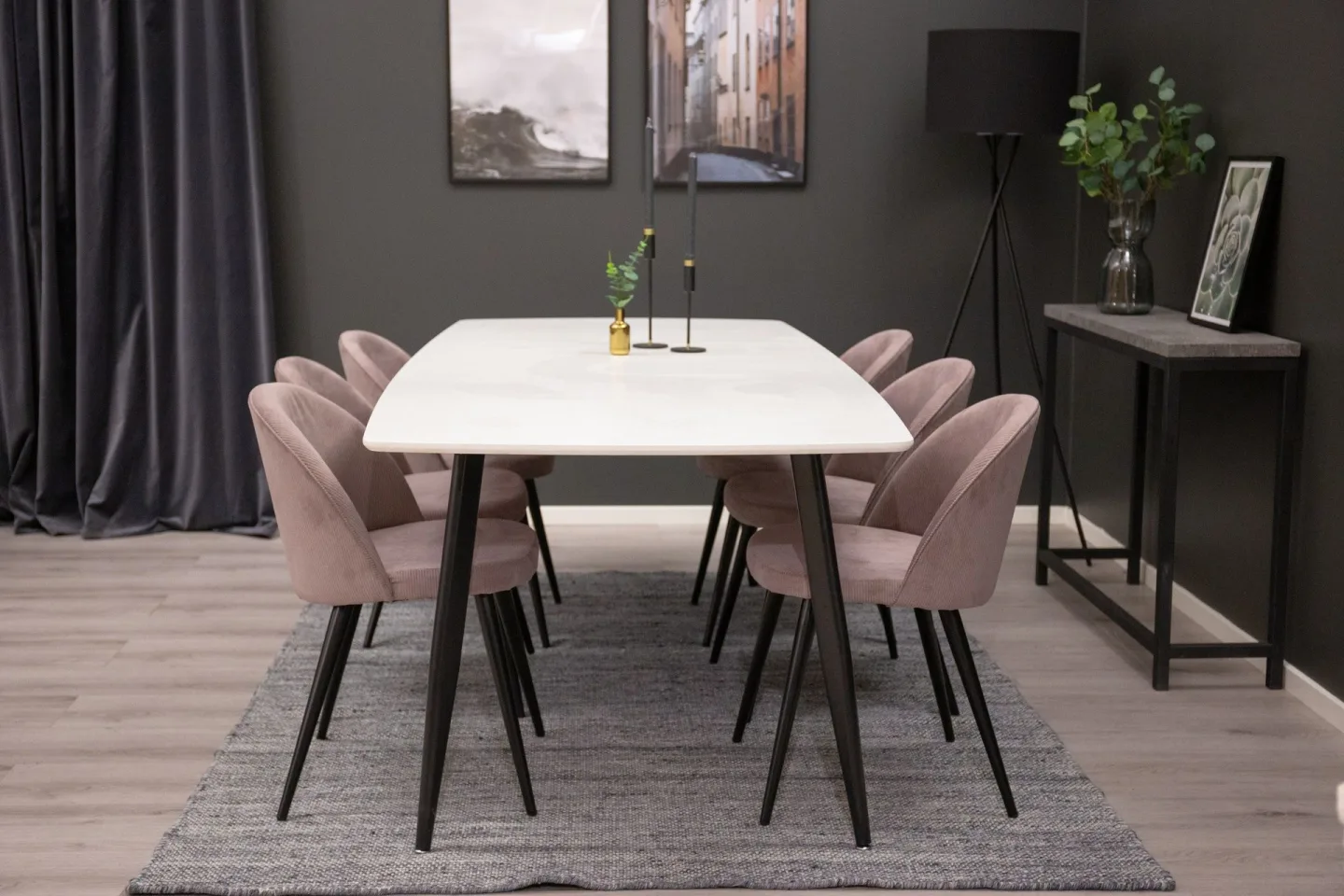 Polar Matgrupp 240 cm Rektangulär med 6 Velvet stolar - Svart
