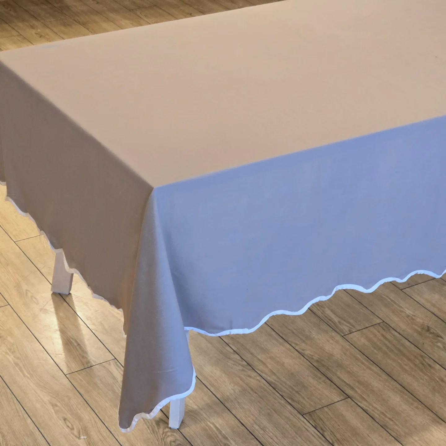 Dukar - Bomullsduk Yrsa (mørk beige) (Størrelse: 140 x 250 cm)
