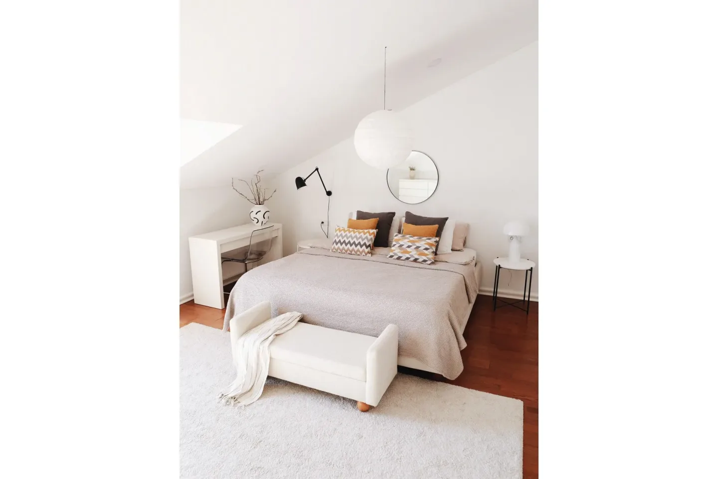 Natsuko Sittpuff 115 cm - Vit