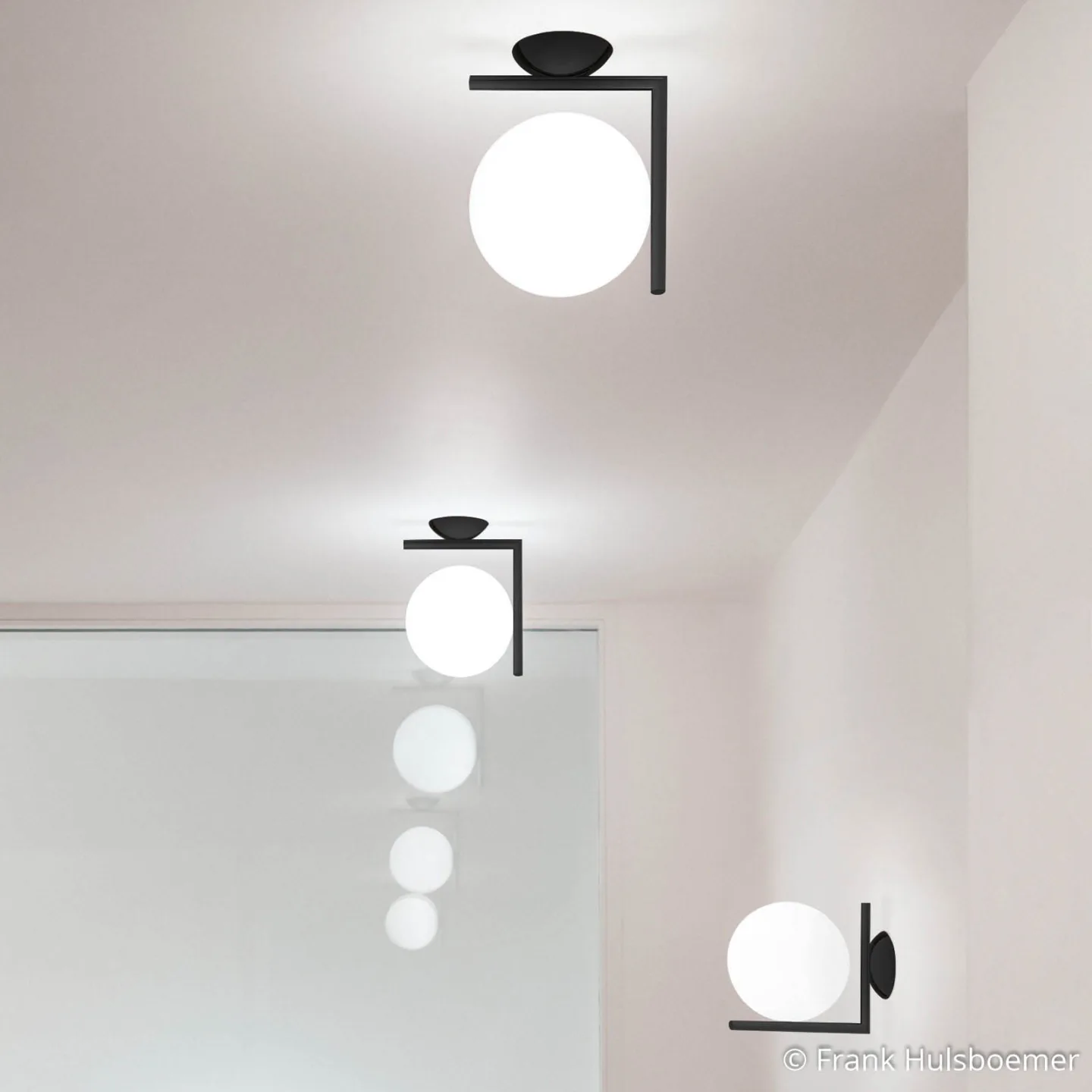 IC C/W1 Loftlampe/Væglampe Mat sort - FLOS - Stue - Design - Metal - Kugle