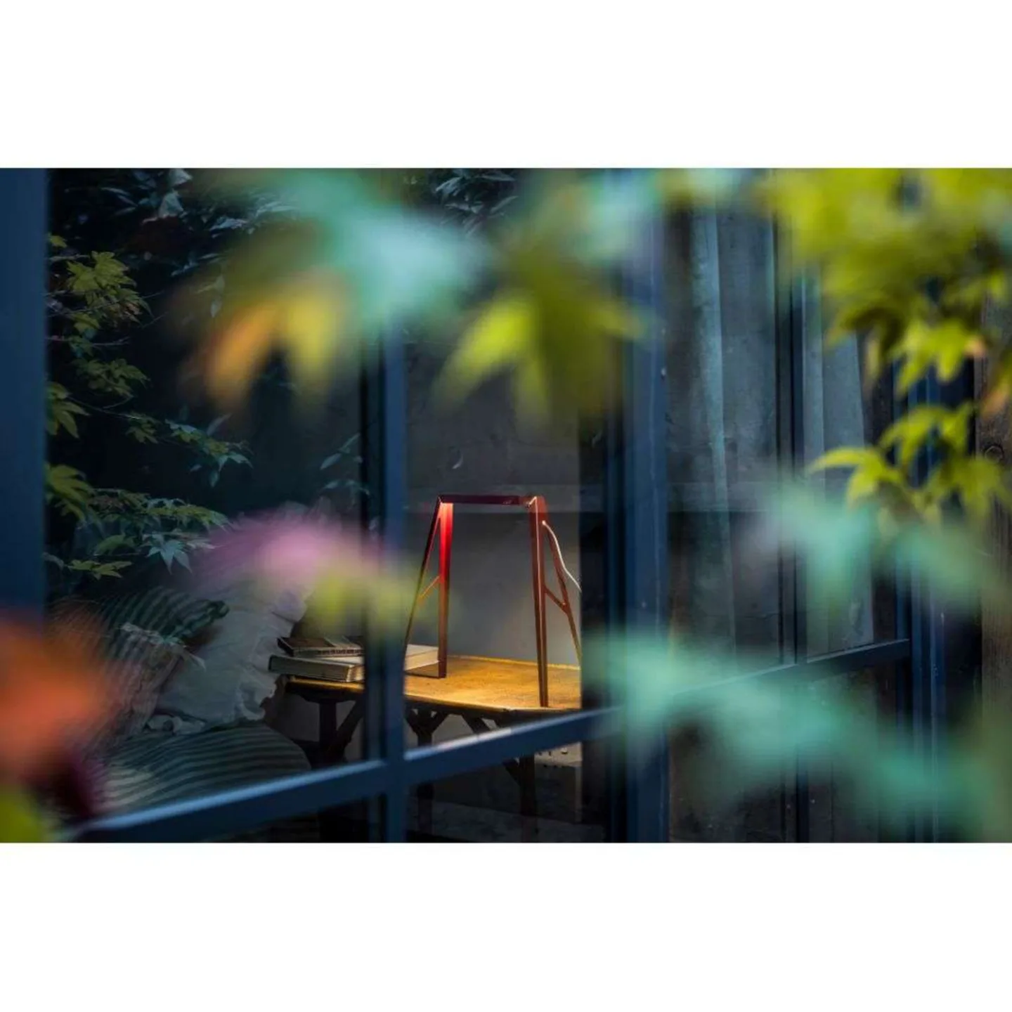 Bridge 2 Bordslampa Dark Red - Foscarini - Vardagsrum - Metall