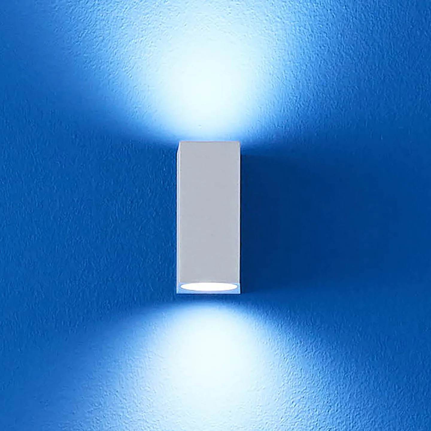 Up & Down WiZ 2 Væglampe RGB White - WiZ Up&Down - Stue - Moderne - Plastik - Med flere lyskilder