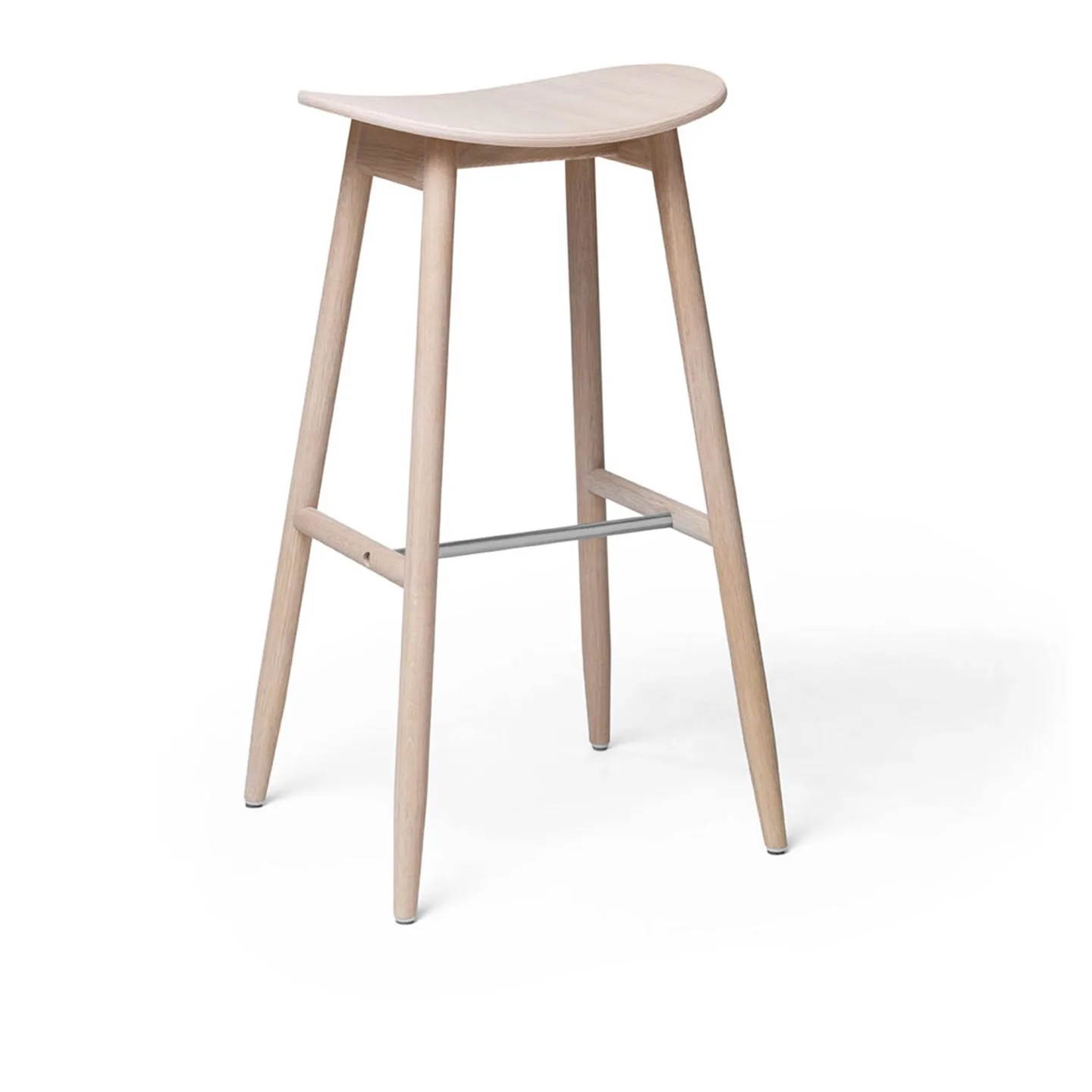 Massproductions - Icha Bar Stool - H 650, White Oiled Oak, Utan klädsel - Barstolar - Chris Martin