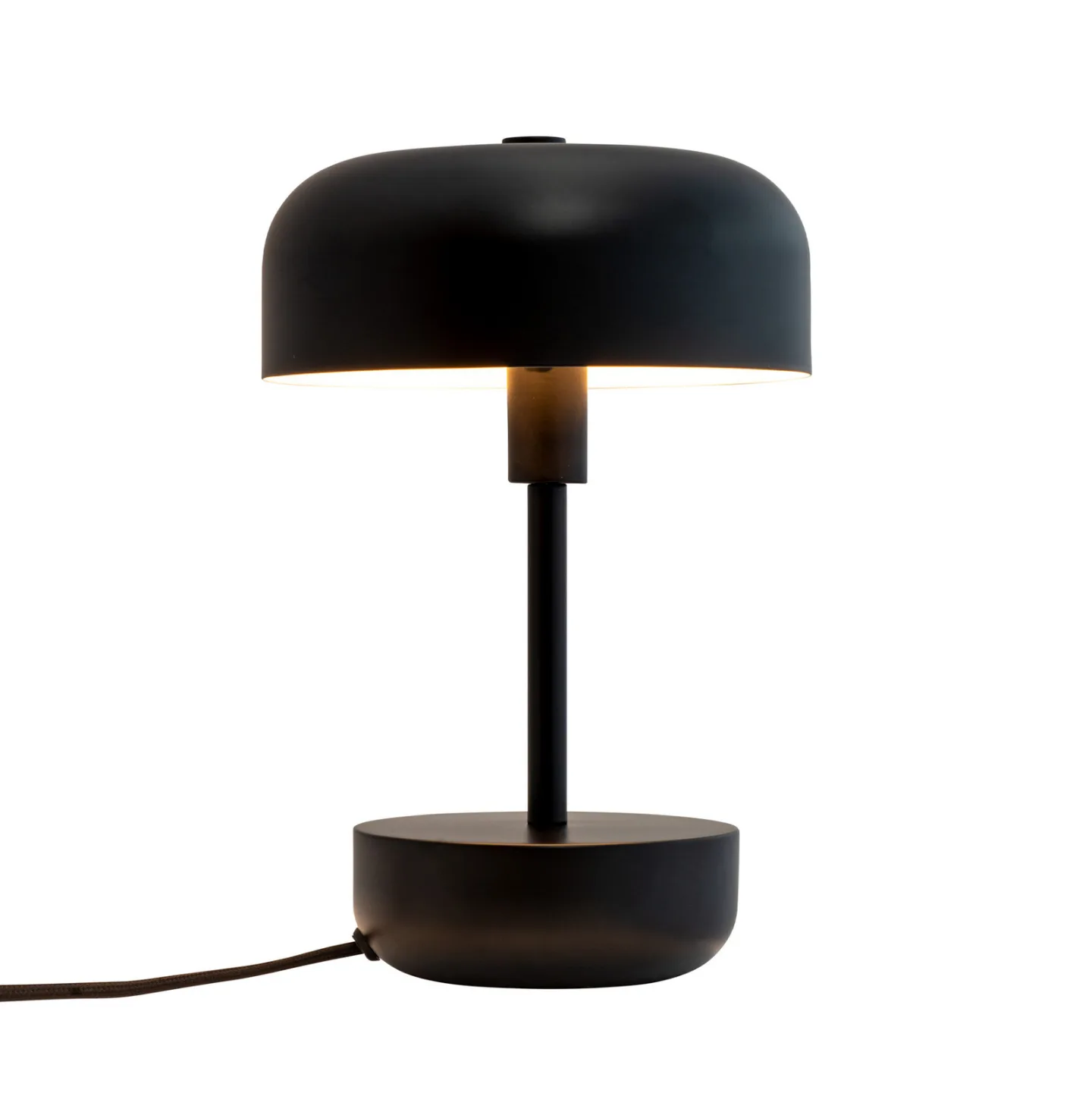 Haipot Bordlampe Black - Dyberg Larsen - Stue - Moderne - Metall - Med skjerm