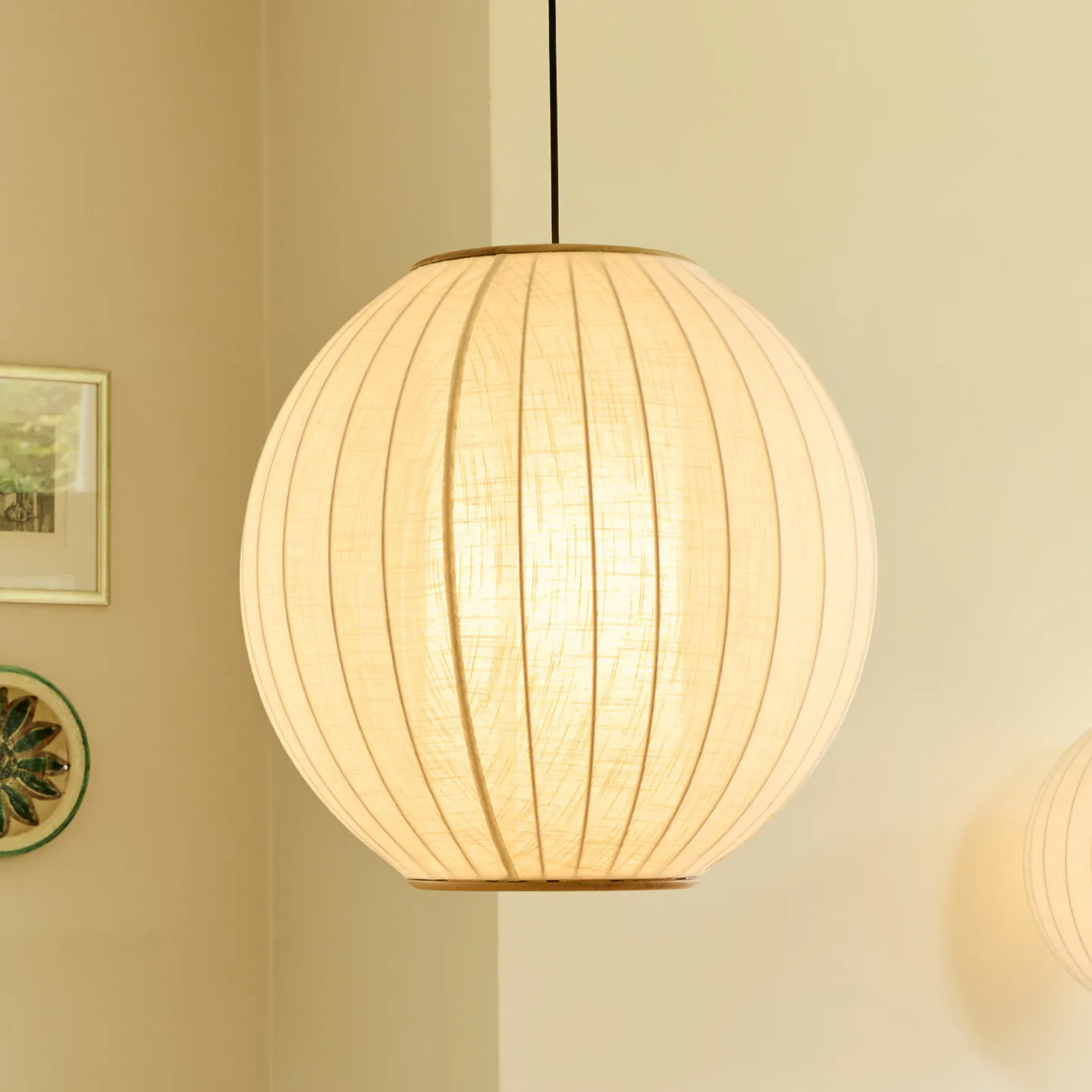 BALLON hengelampe, kremfarget, Ø 70 cm, lin, E27 – Halo Design - Stue - Stoff / Tekstil - Med en lyskilde