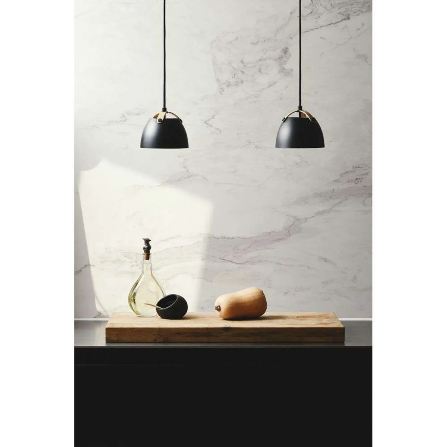 Halo Design - Oslo Ø16 - Taklampa - Svart