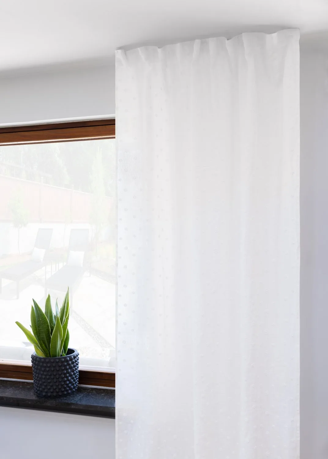 Gardiner - Lingardin Elsa (hvit) (Størrelse: 145 x 300 cm)