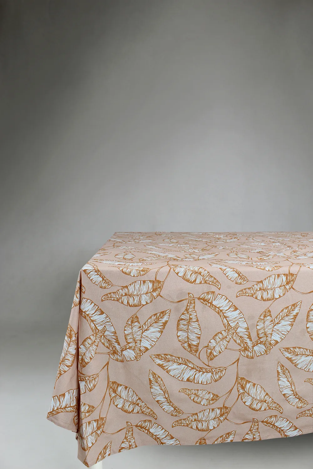 Dukar - Bomullsduk Leaves (oransje) (Størrelse: 140 x 250 cm)