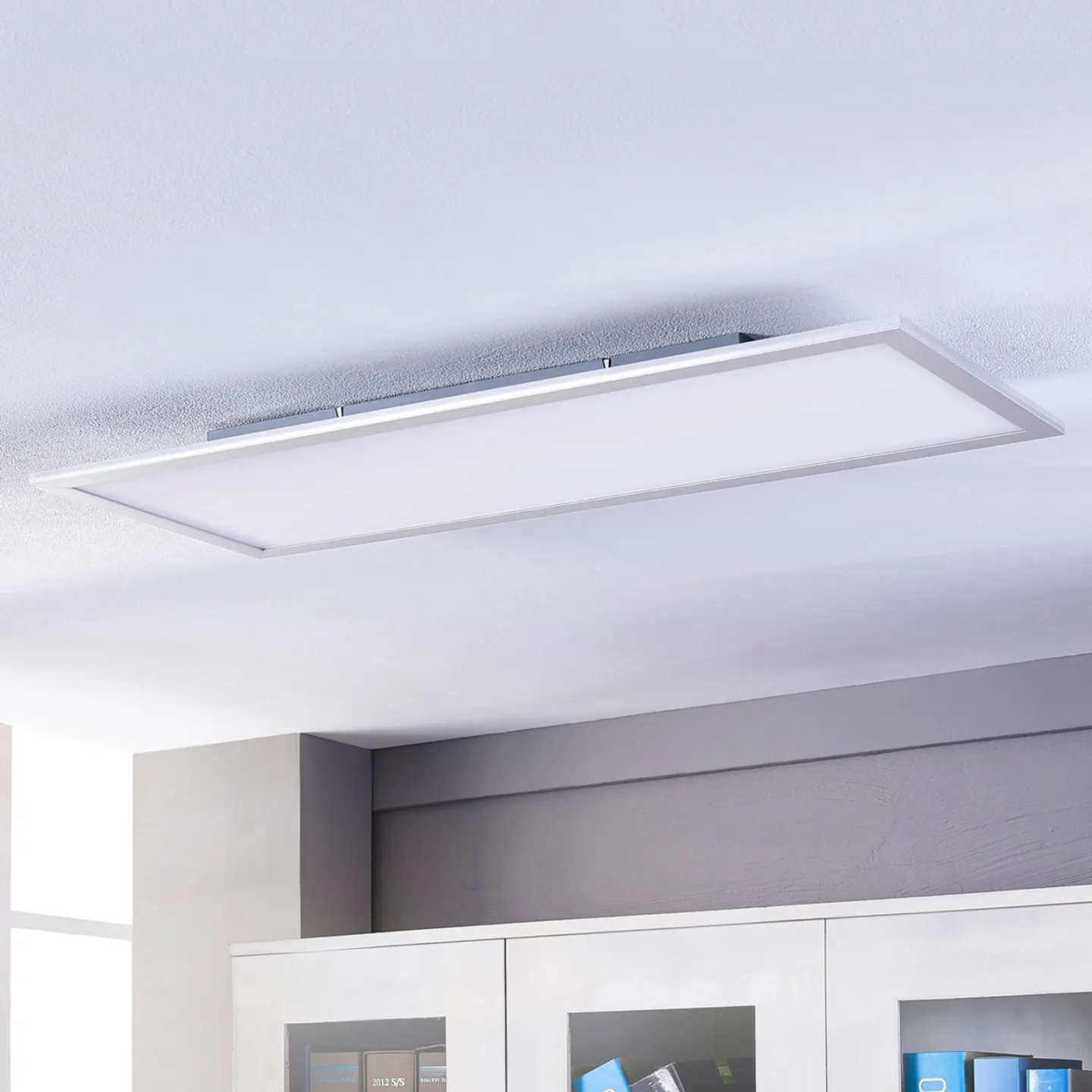 Livel LED Loftlampe 4.000K 120x30 White/Silver - Lindby - Køkken - Moderne - Plastik - Kantet