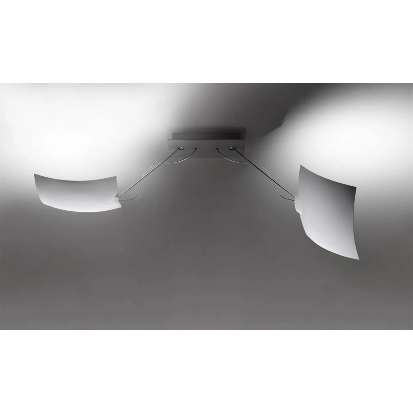 2 x 18 x 18 Taklampa 125V - Ingo Maurer - Vardagsrum - Aluminium