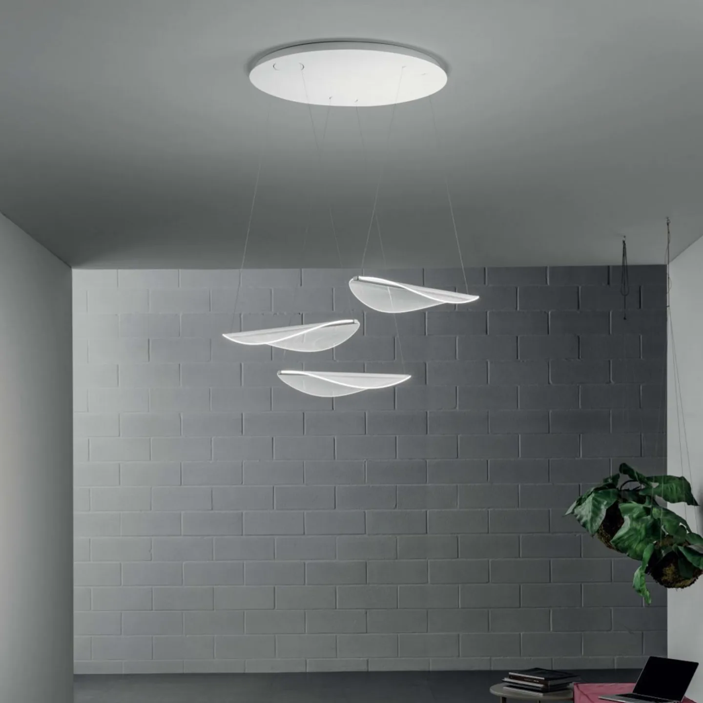 Diphy LED-Hängeleuchte, 3-flg., DALI-Push, Stilnovo - Wohnzimmer - Design - Metall - Mehrflammig