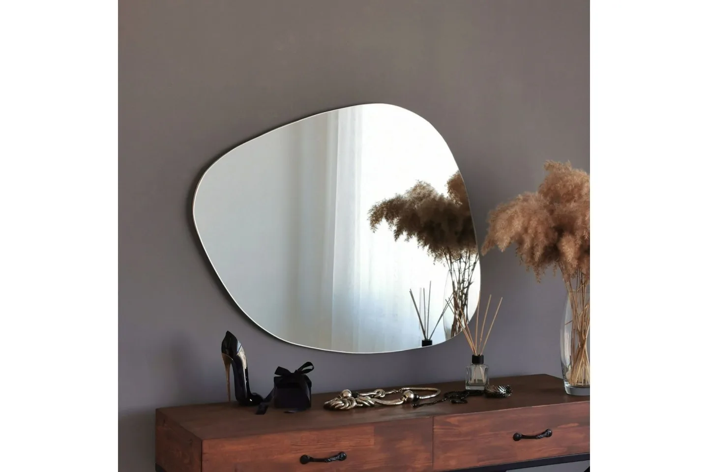 Asymmetrisk Spegel 67x85 cm - Svart