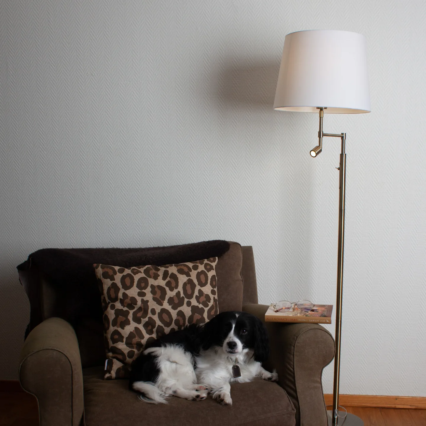 Orlando Stehleuchte Antique/White - By Rydéns - Wohnzimmer - Modern - Metall - Mit Schirm