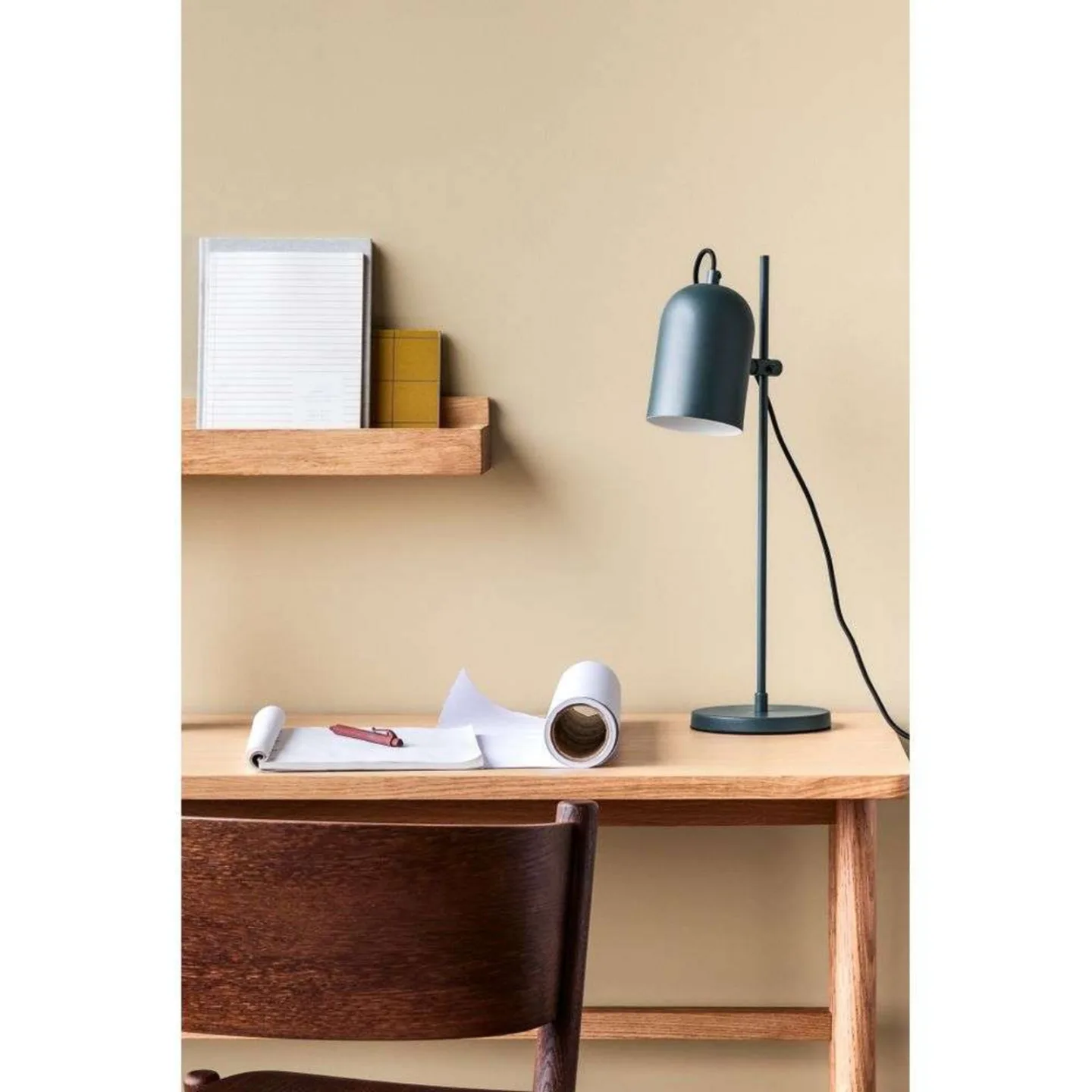 Pipe Tischleuchte Blue - Hübsch - Wohnzimmer - Metall
