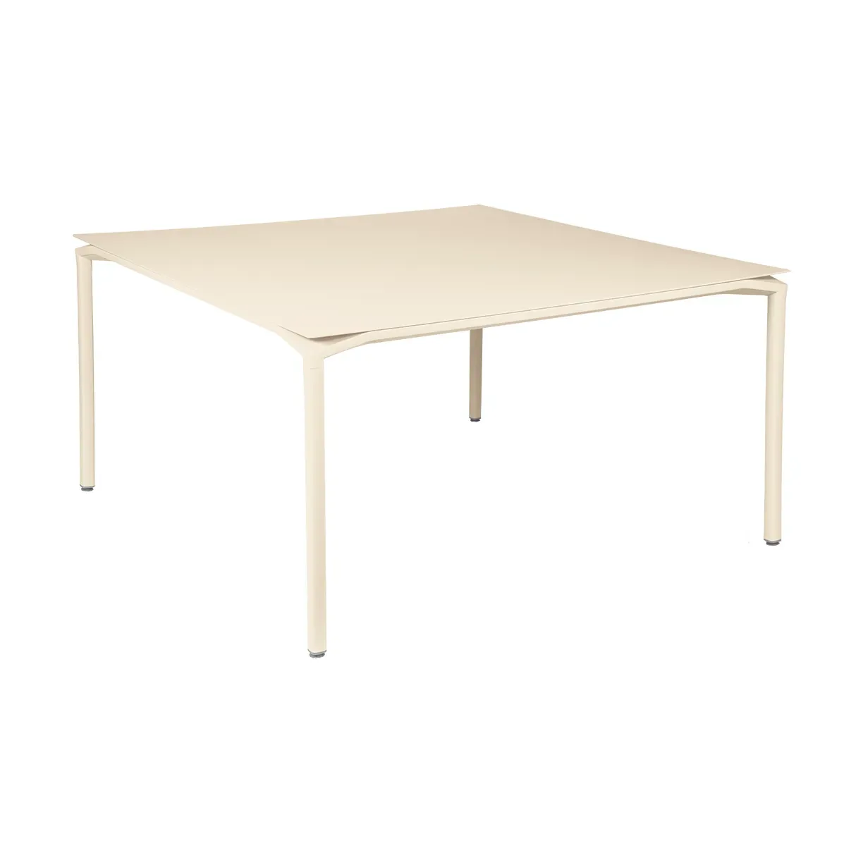 Fermob Calvi bord kvadratiskt 140x140 cm Latte beige (beige)