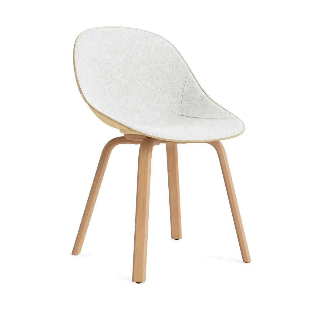 Normann Copenhagen Mat Chair Stuhl mit Vorderpolsterung Hallingdal 110-hemp-beech