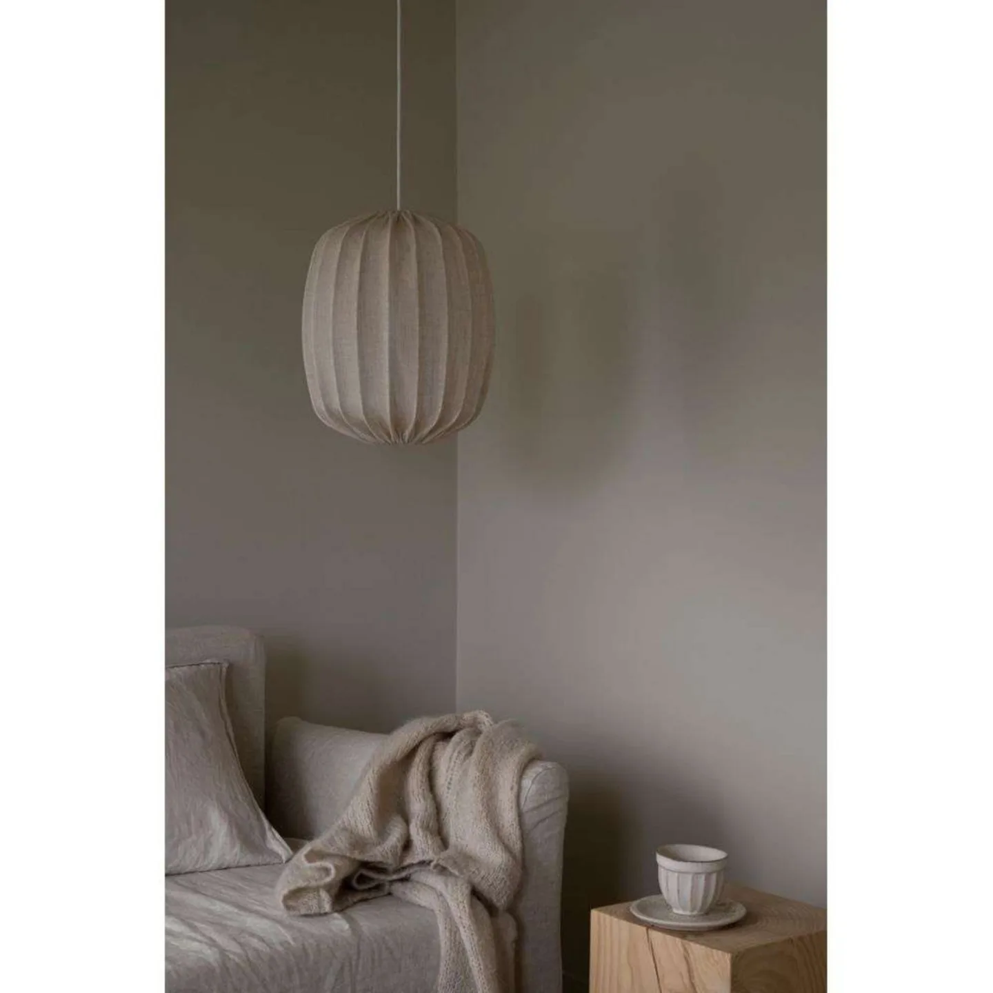 Prisma 25 Schirm Linen Natural - Watt & Veke - Schlafzimmer - Skandinavisch - Stoff / Textil - Einflammig