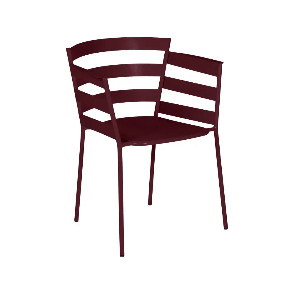 Fermob Rythmic karmstol Black cherry (vinröd)