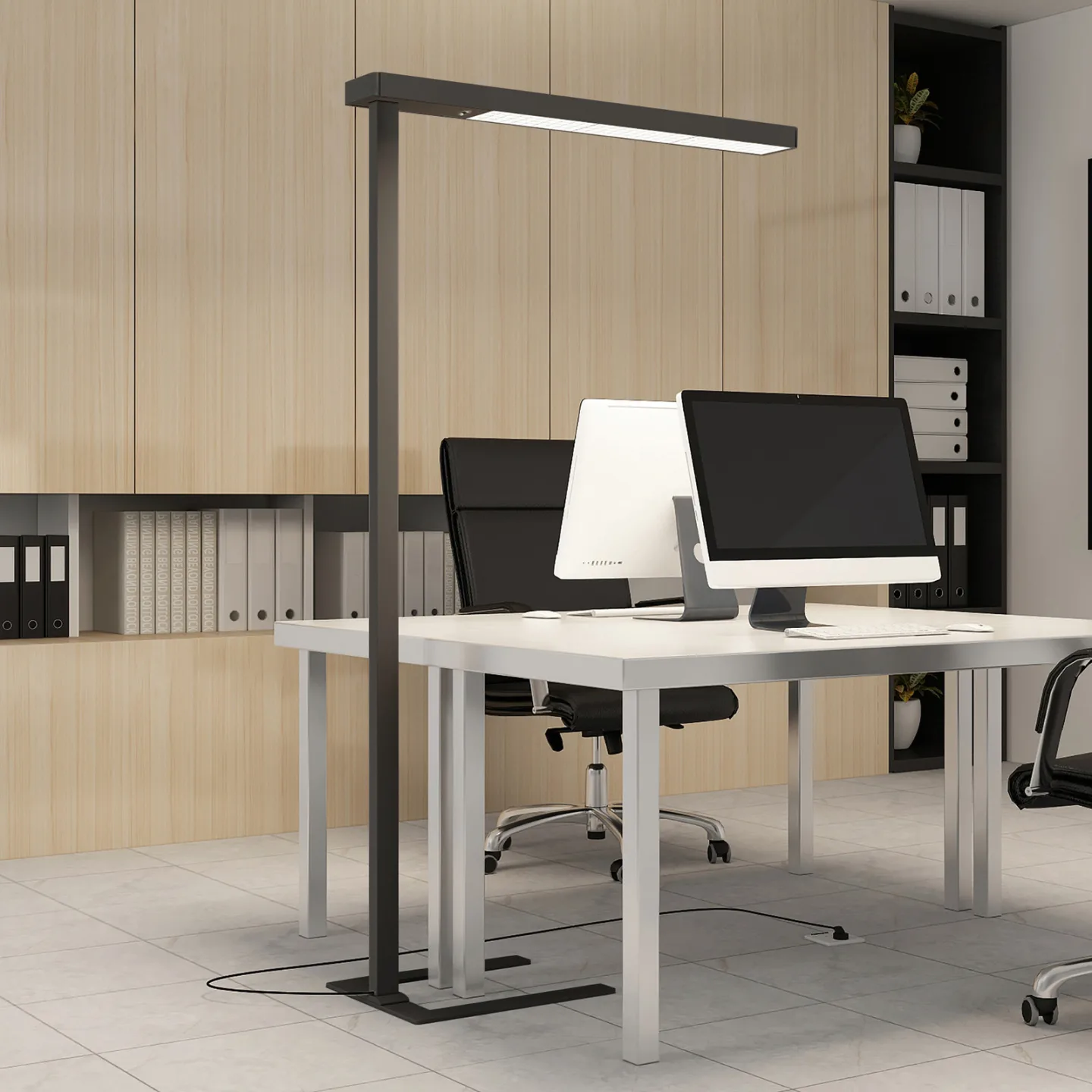 Susi LED Golvlampa w/Sensor Black - Arcchio - Arbetsrum / hemkontor - Modern - Aluminium - Vinklad