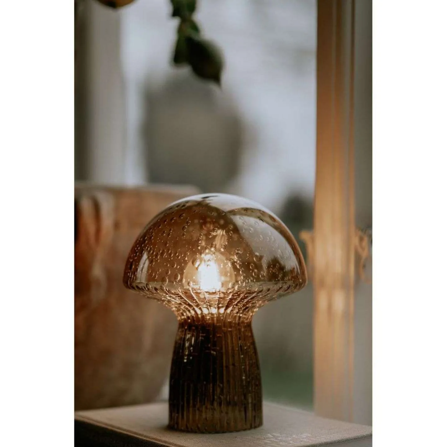 Fungo 16 Tischleuchte, braun, klar, 20 cm - Globen Lighting - Wohnzimmer - Glas
