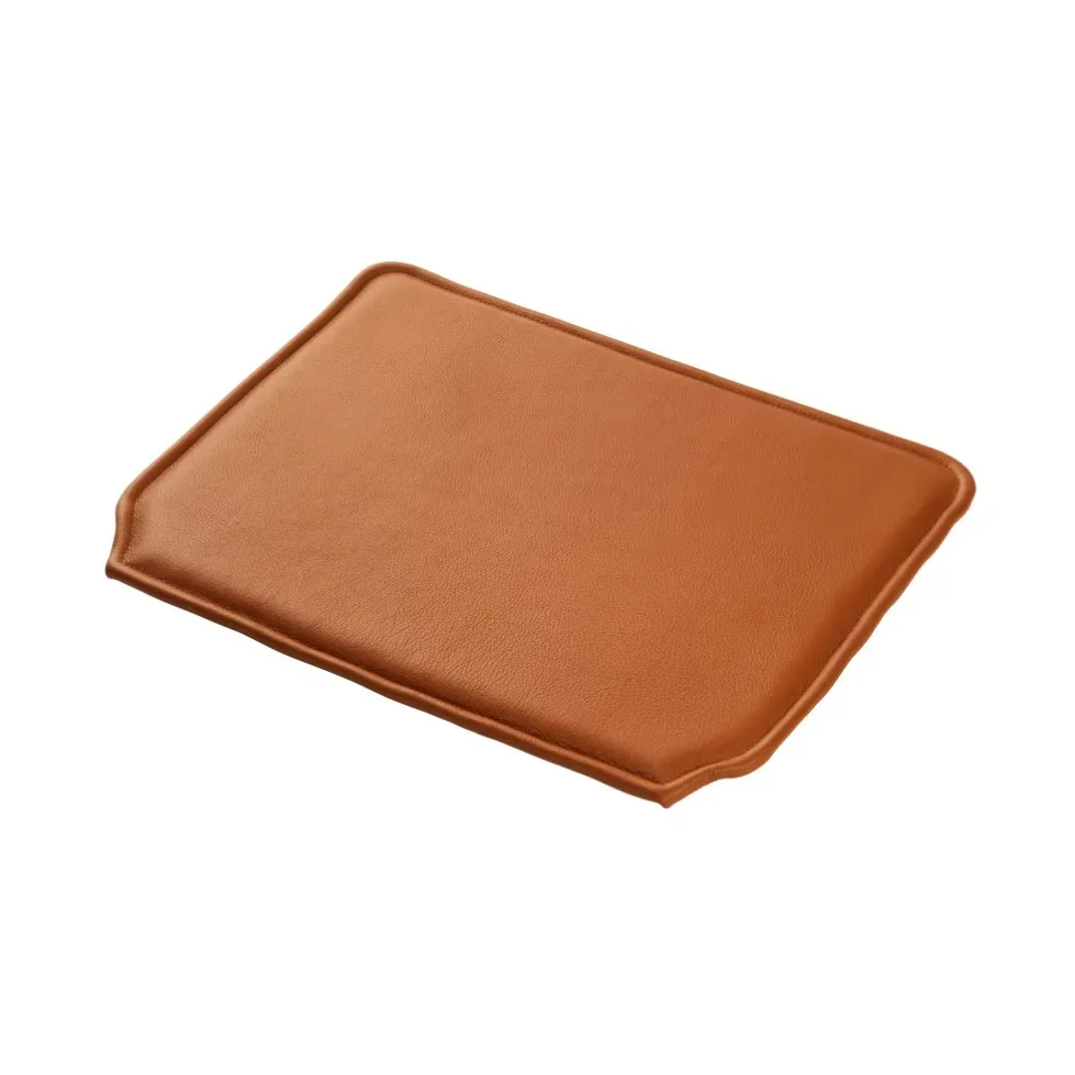 FDB Møbler R5 Nøje J80 sittdyna Cognac leather