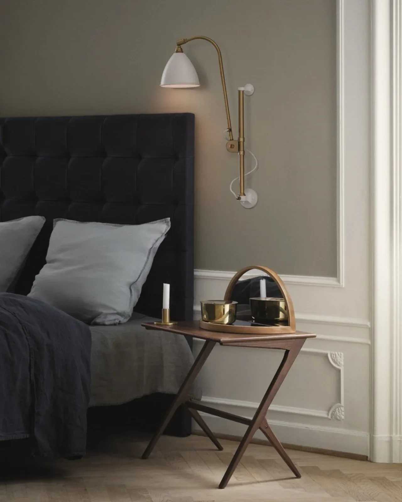 Bestlite BL5 Wandleuchte Ø16 Messing/Porzellan - GUBI - Wohnzimmer - Metall