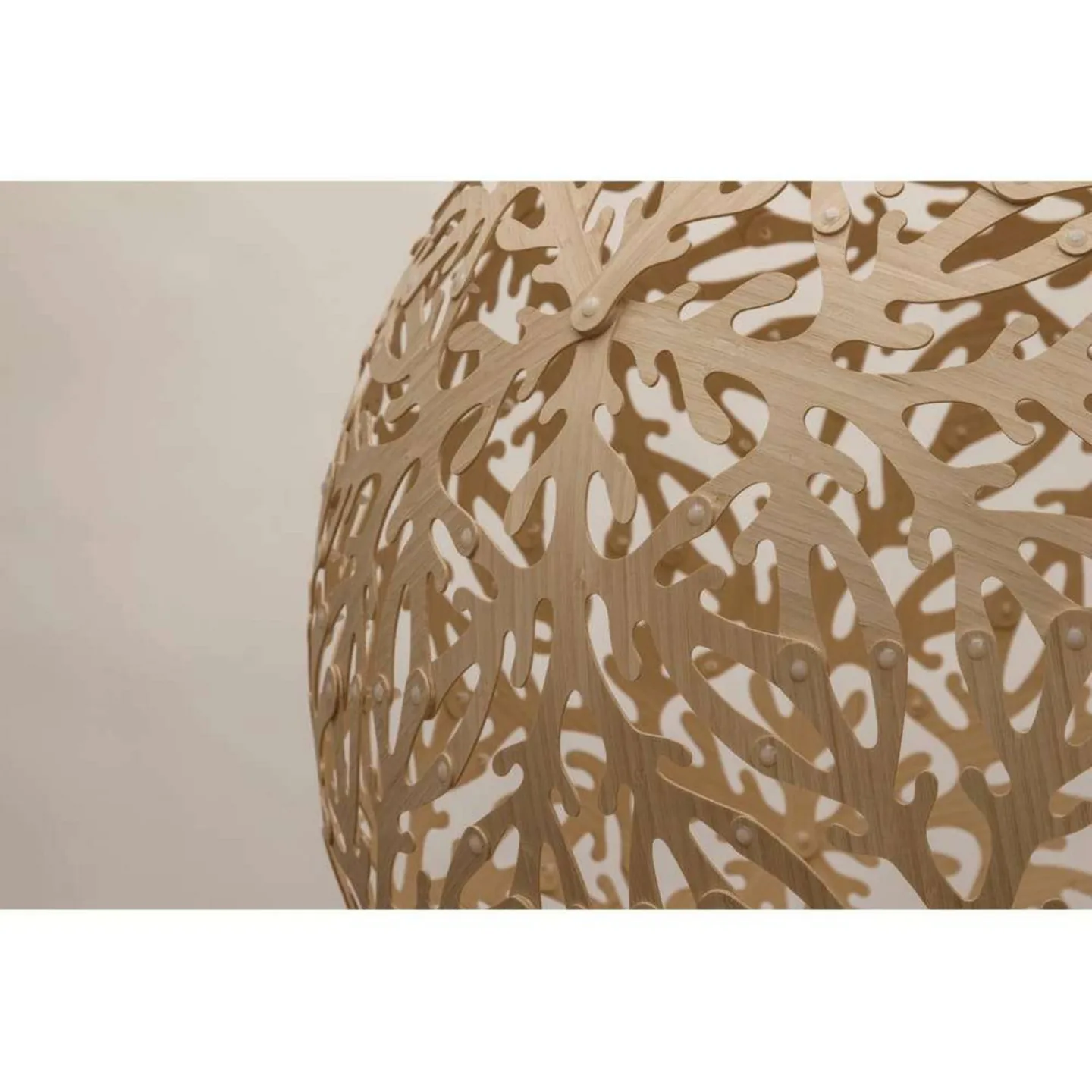 Sola Pendelleuchte Ø135 Bamboo - David Trubridge - Wohnzimmer - Bambus
