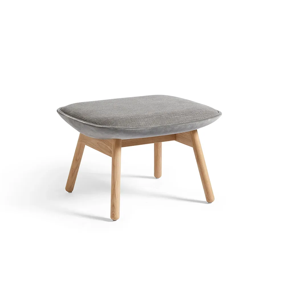 HAY Uchiwa Fußhocker Roden 05 magnesium-Eiche-Rückseite lola warm grey
