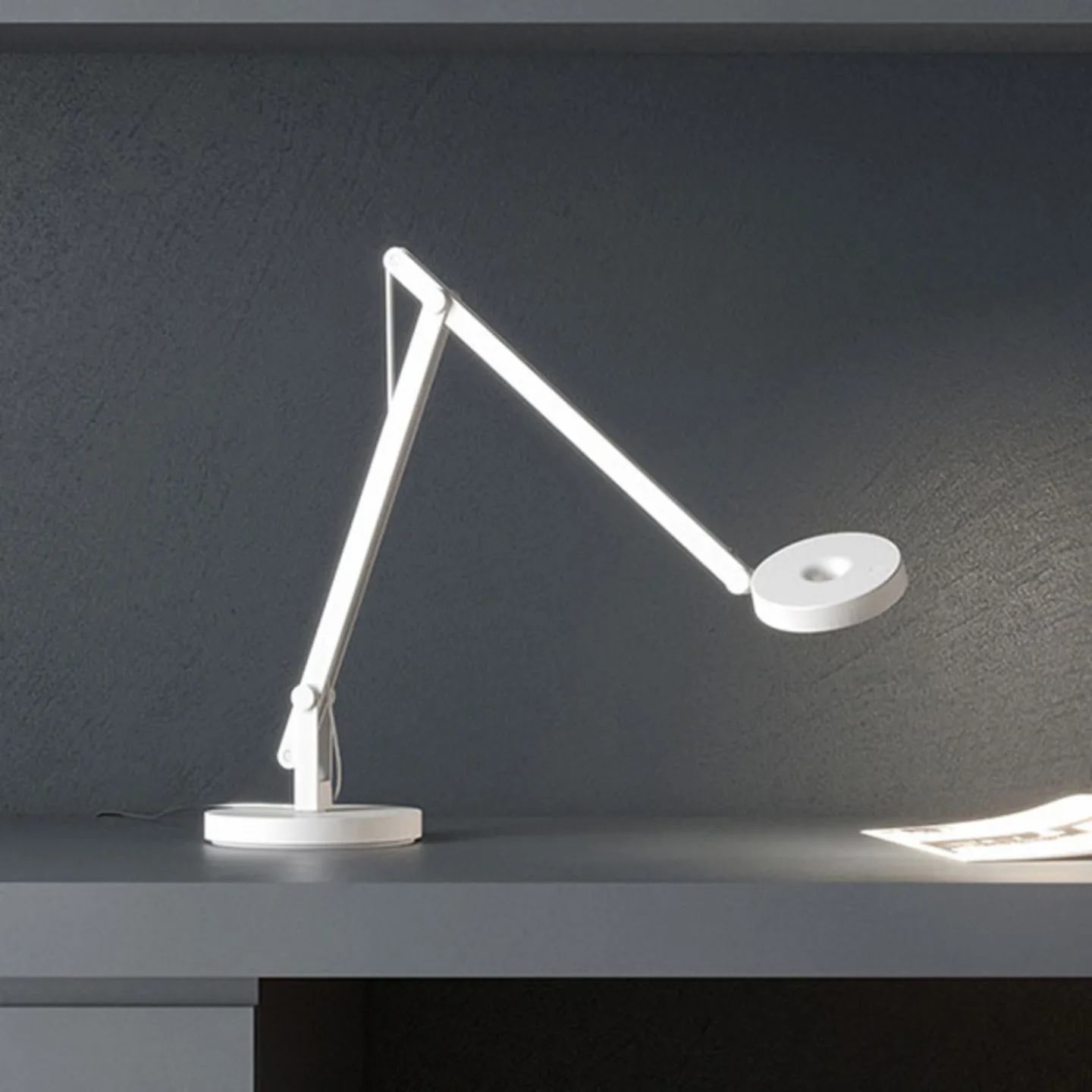 String Mini T1 LED-Tischleuchte, weiß, dim., CCT - Rotaliana String T1 Mini DTW - Arbeitszimmer / Büro - Design - Metall - Einflammig