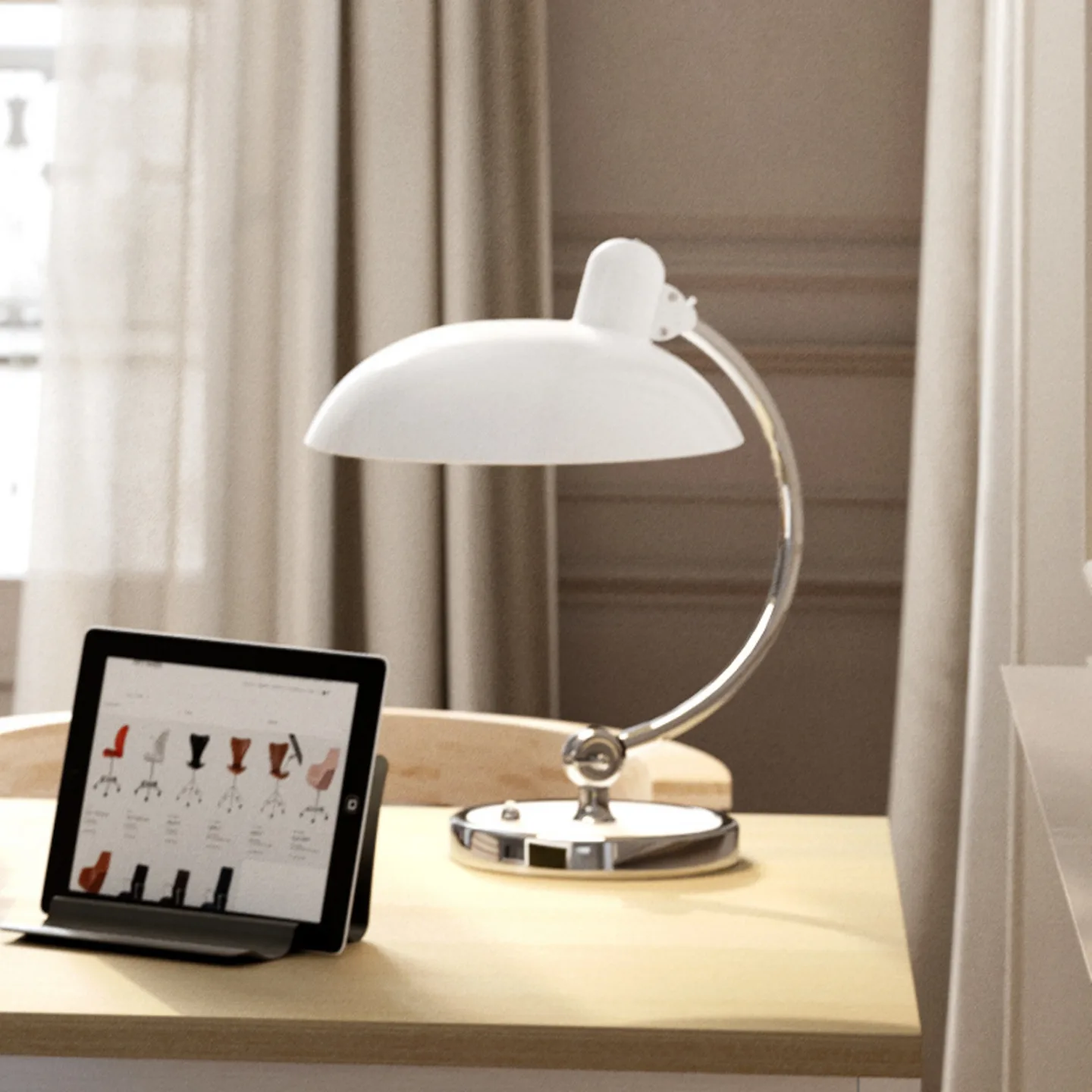 Fritz Hansen Kaiser Idell 6631-T Luxus bordslampa White