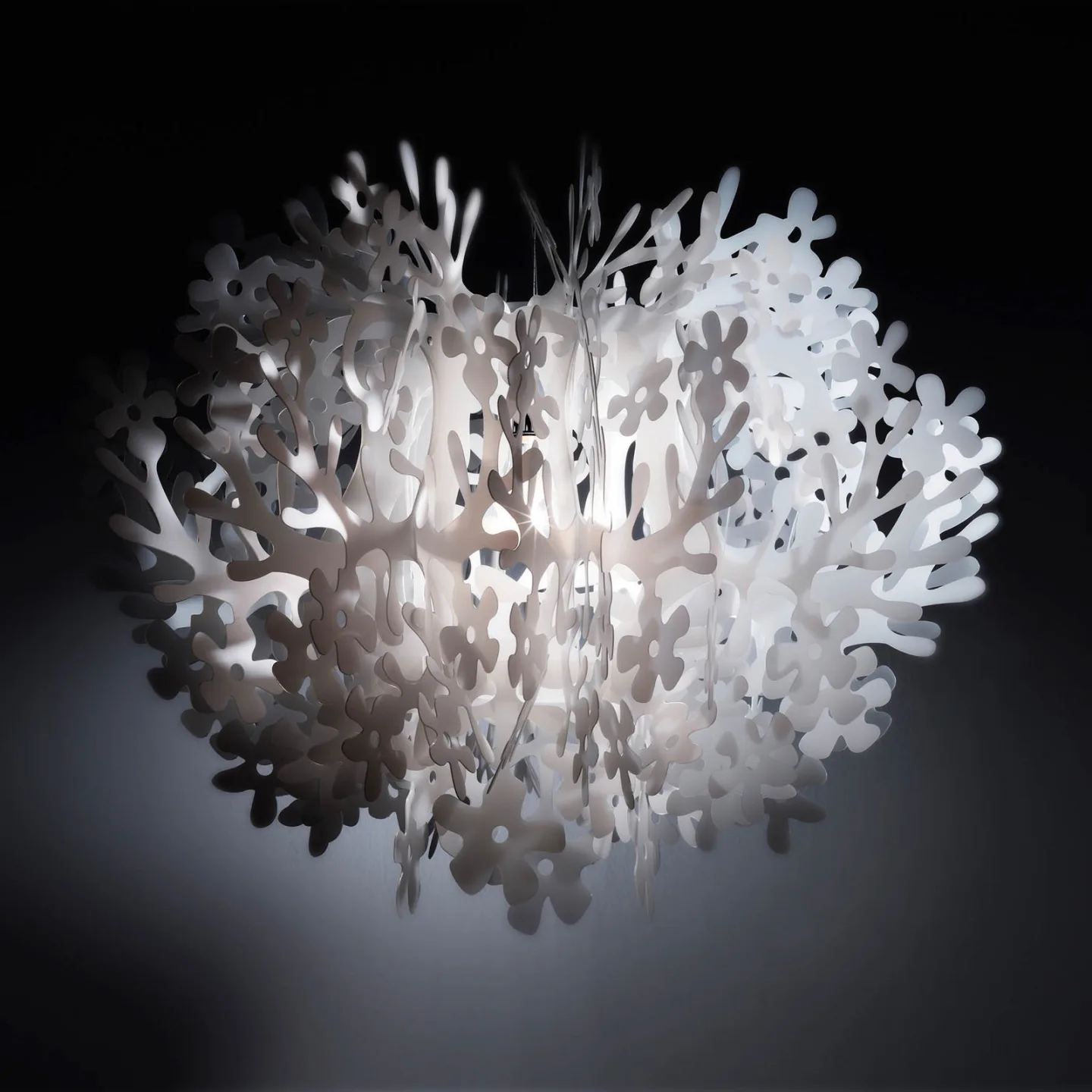 Fiorella Pendelleuchte M Weiß - SLAMP - Wohnzimmer - Design - Kunststoff - Einflammig