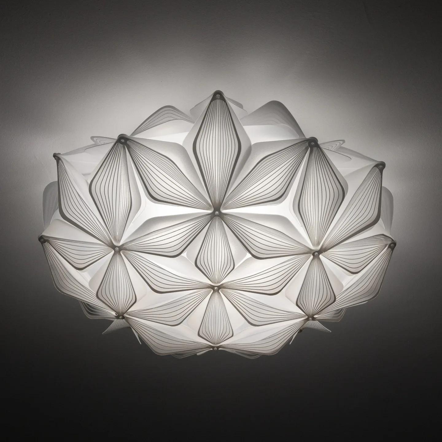 C'EST LA VIE loftlampe, hvid, Ø 47 cm, 2 lyskilder - Slamp - Stue - Design - Plastik - Plafond