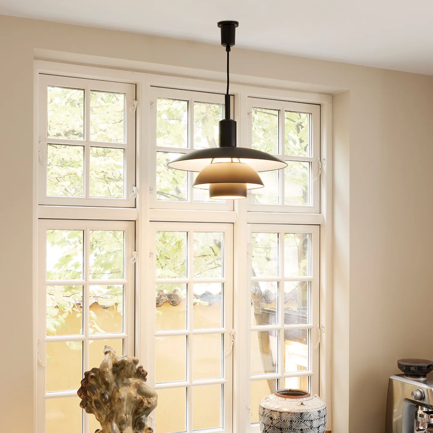 PH 5/5 Taklampa Black/Opal - Louis Poulsen - Vardagsrum - Aluminium