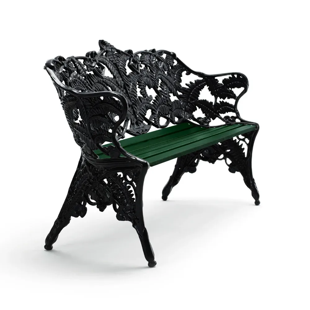 Byarums bruk Classic Sofa Grün, schwarzes Stativ