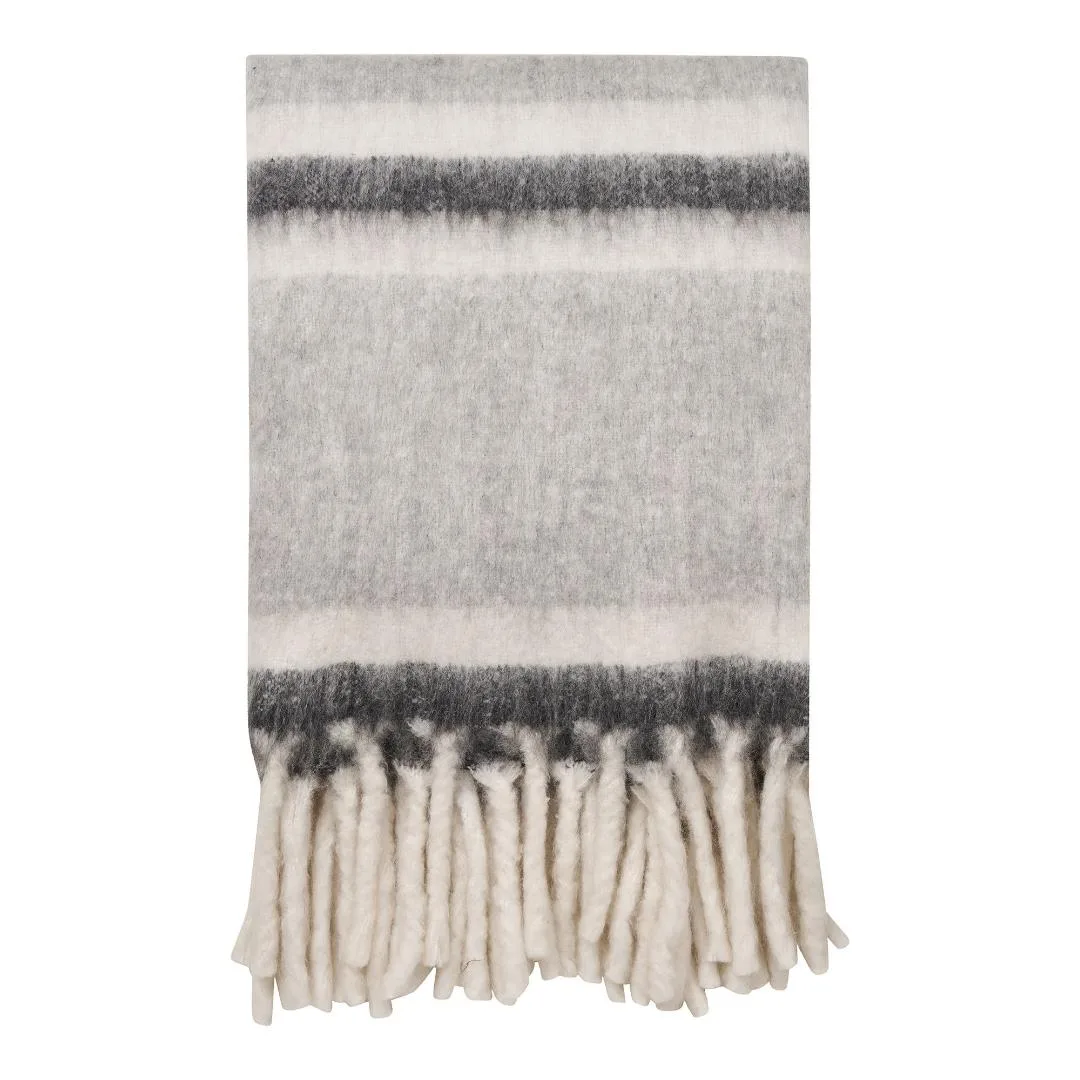 Liva Plaid 130×170cm grau, weiß.