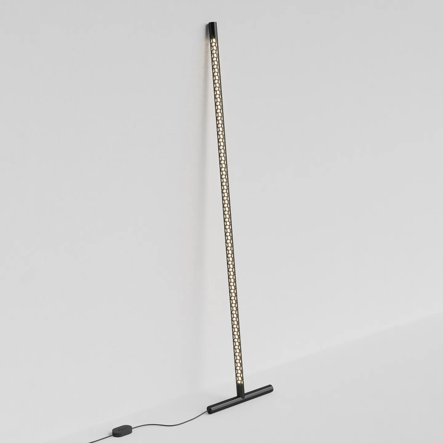 Squiggle F1 Stehleuchte 2700K Matt Black - Rotaliana - Wohnzimmer - Design - Metall