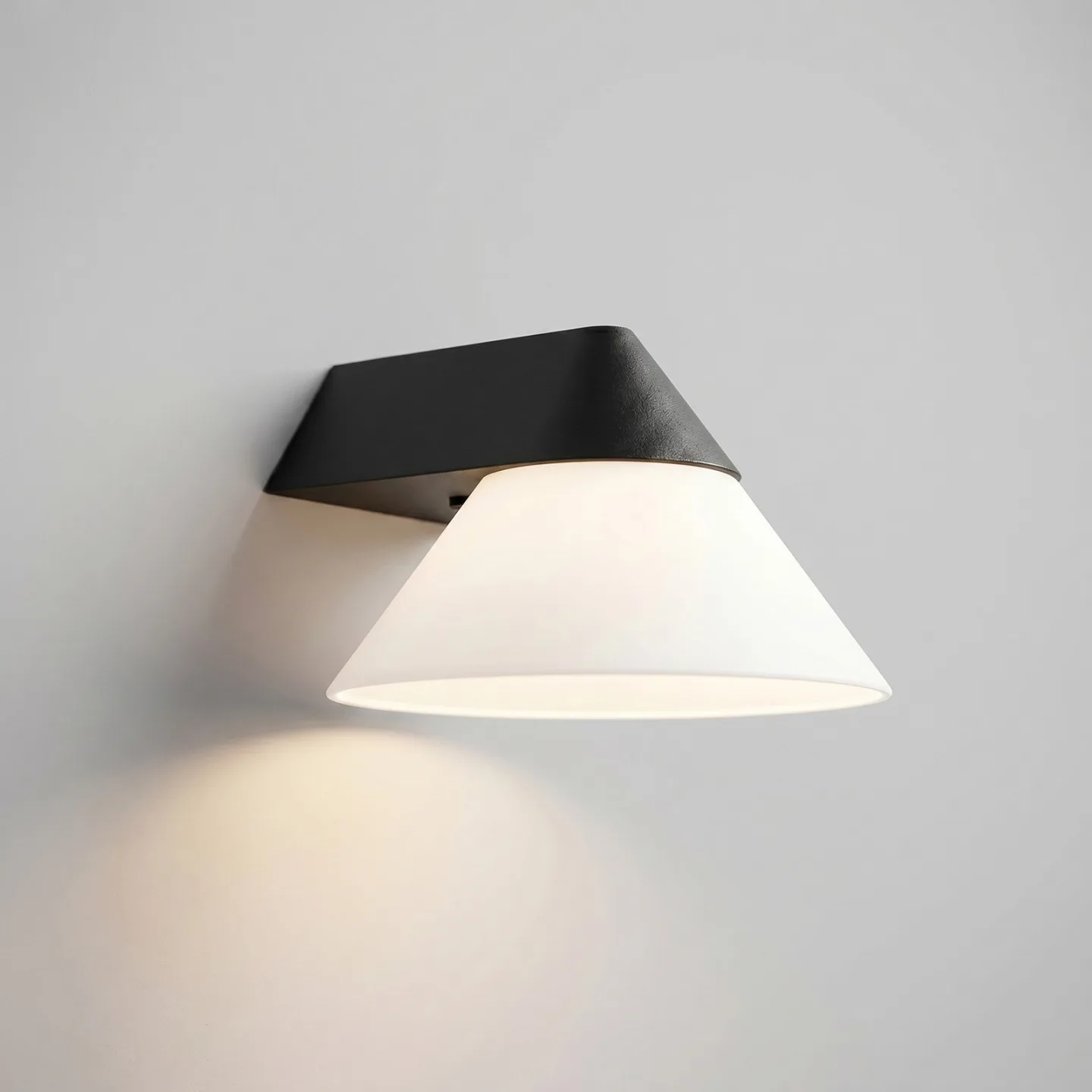 Linas Udendørs Væglampe Black - Nordlux - Moderne - Aluminium - Med én lyskilde