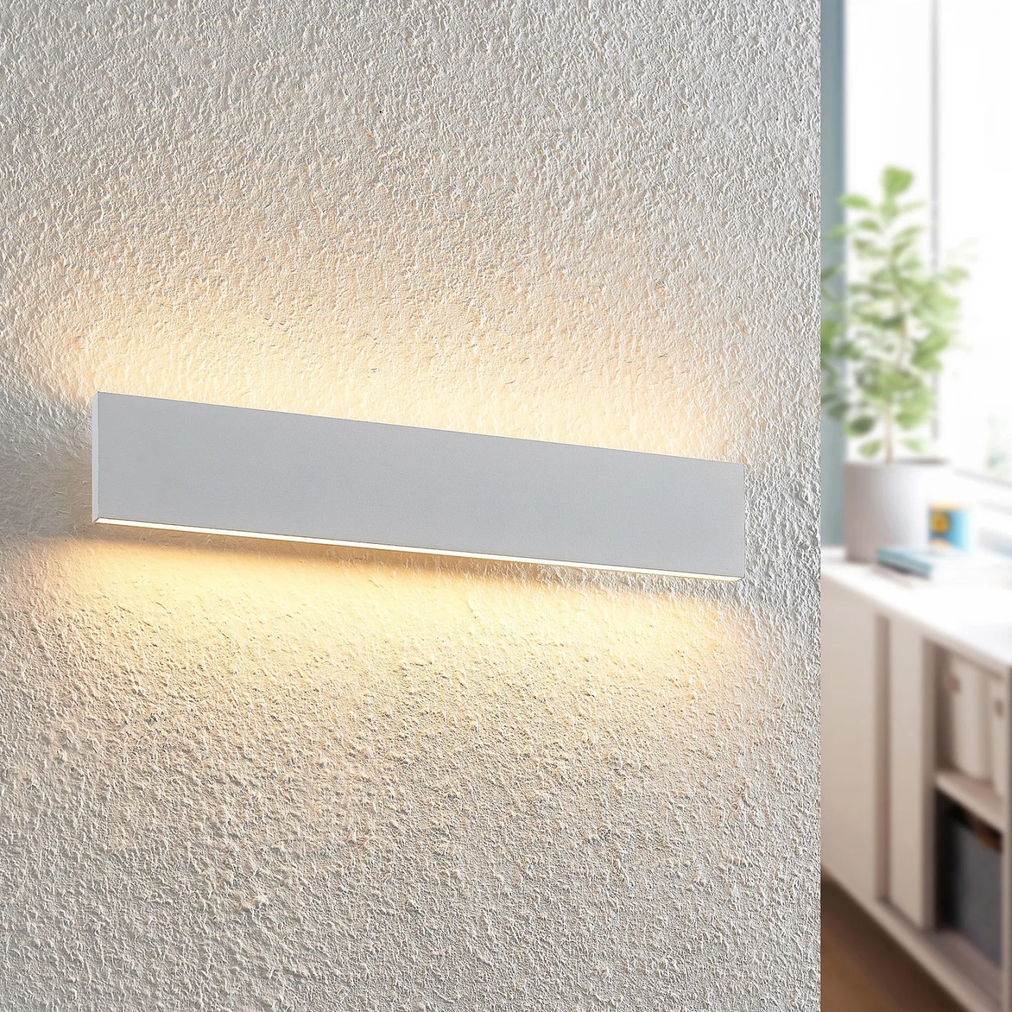 Ignazia LED Wandleuchte L47 White - Lindby - Wohnzimmer - Modern - Metall - Eckig