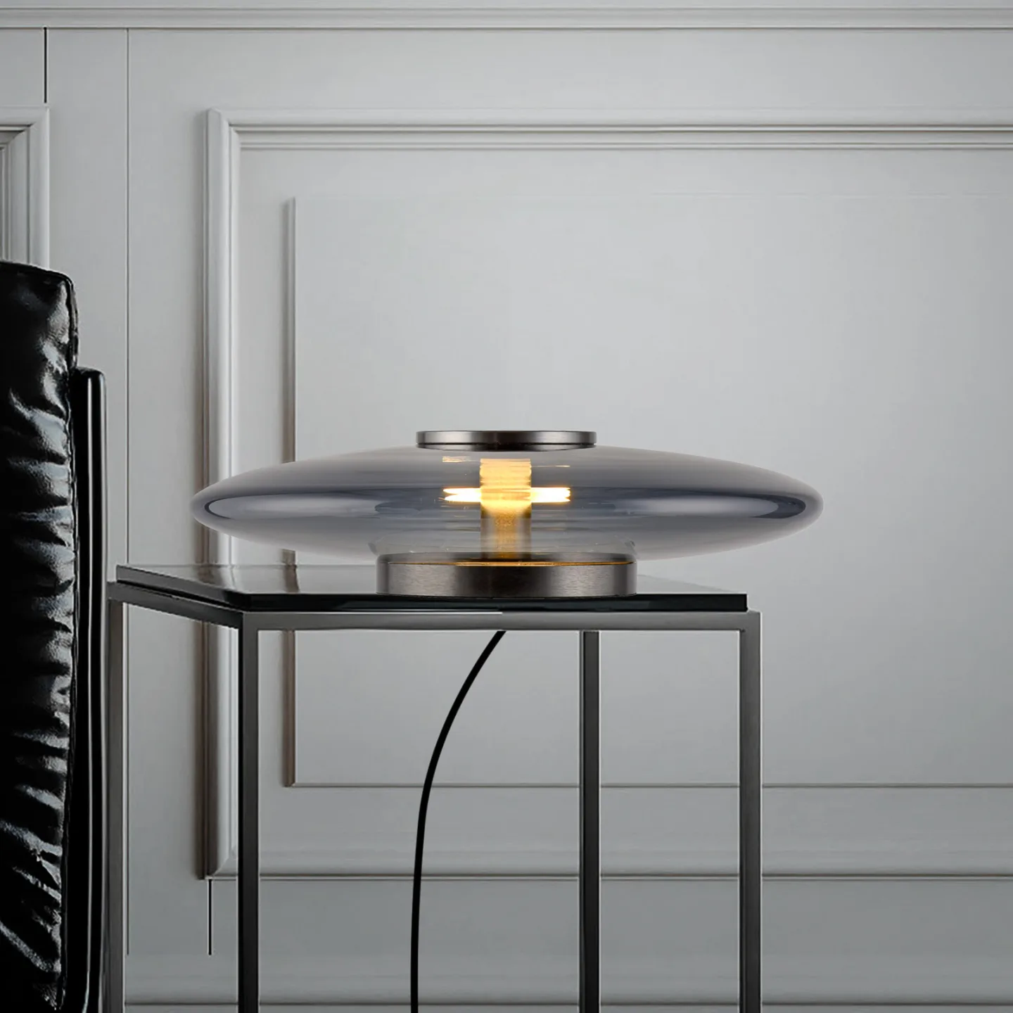 Vitrum LED-bordlampe, grå, glass/aluminium, berøringsdimmer – PURE - Stue - Moderne - Med skjerm
